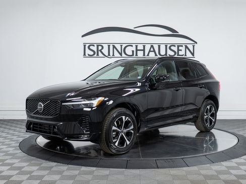 New 2026 Volvo XC60 B5 Core image 1