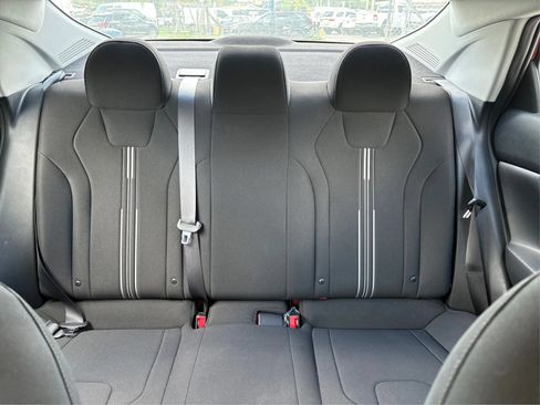 Used 2021 Hyundai Elantra SEL FWD image 14