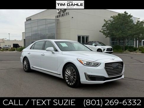 Used 2018 Genesis G90 5.0 Ultimate RWD image 1