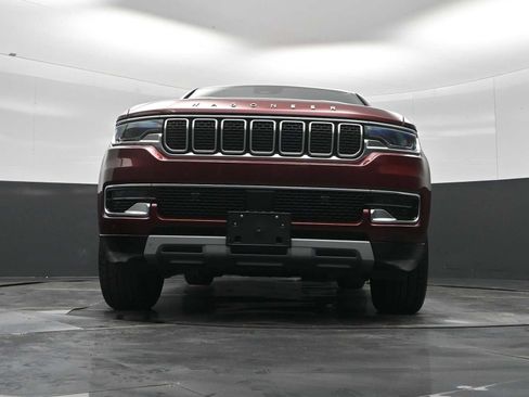 Used 2024 Jeep Wagoneer Series II w/ Flexible Seating Group AWD/4WD image 20