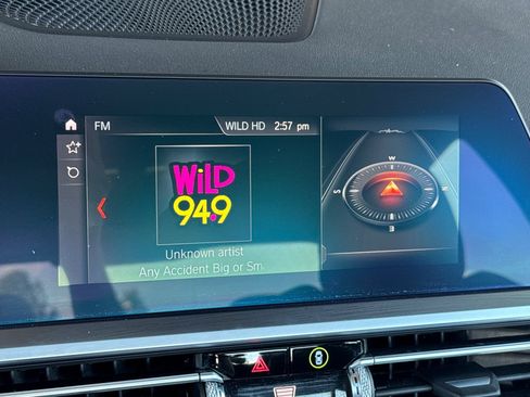 Used 2020 BMW 330i Sedan w/ Convenience Package RWD image 23