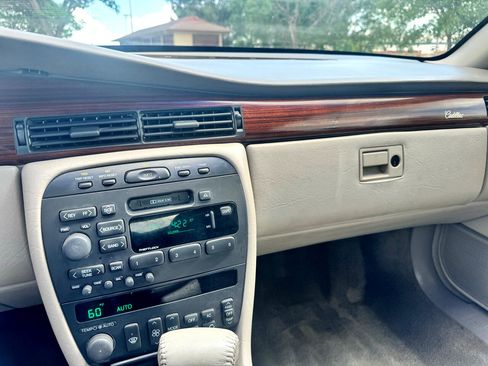 Used 2001 Cadillac Eldorado ESC w/ Comfort/Convenience Pkg image 15