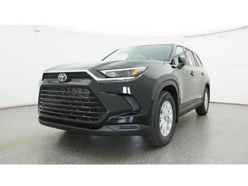 New 2026 Toyota Grand Highlander XLE image 37