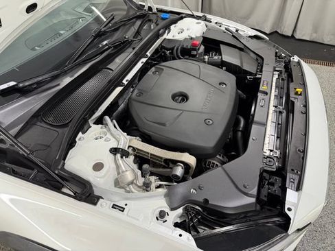 Used 2022 Volvo V60 T5 Cross Country w/ Advanced Package AWD/4WD image 26