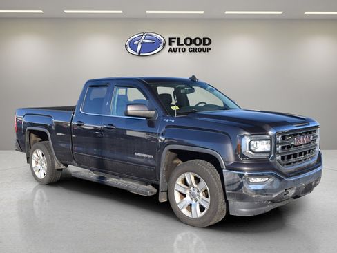 Used 2016 GMC Sierra 1500 SLE w/ SLE Value Package image 1