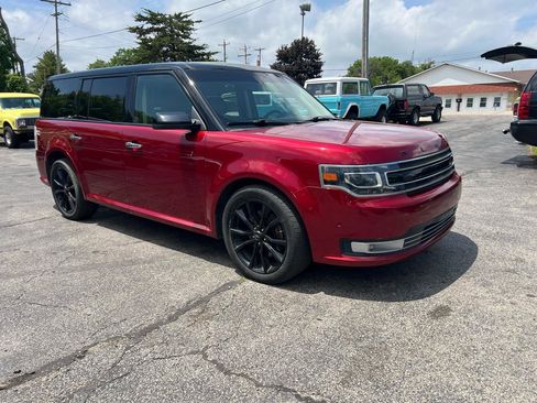 Used 2017 Ford Flex Limited w/ Equipment Group 303A AWD/4WD image 4