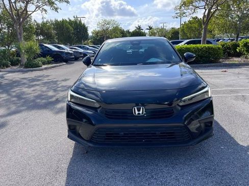 Used 2024 Honda Civic Sport image 2
