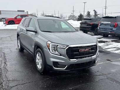 Used 2023 GMC Terrain SLE w/ Driver Convenience Package