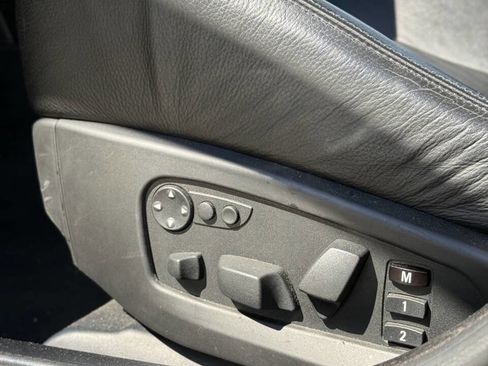 Used 2010 BMW M5 RWD image 26