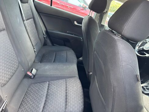 Used 2019 Kia Rio LX FWD image 12