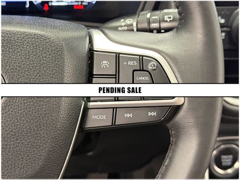 Used 2024 Toyota Grand Highlander AWD image 18