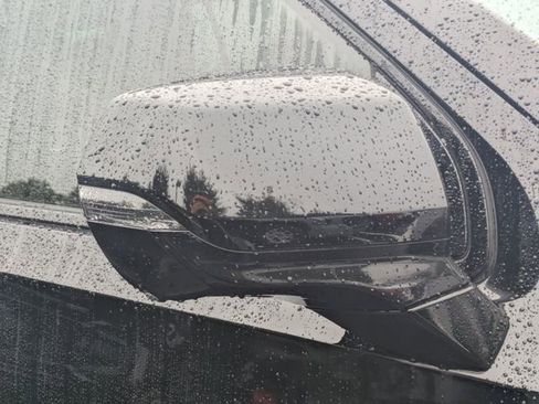 Used 2023 Cadillac Escalade Sport w/ LPO, ONYX Package image 12