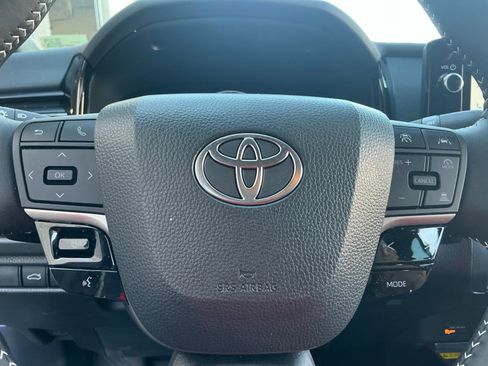 Used 2026 Toyota Camry SE w/ Multimedia Upgrade Package FWD image 30