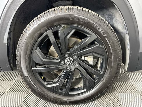 Used 2022 Volkswagen Atlas SE w/ Panoramic Sunroof Package FWD image 30