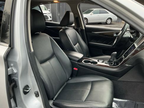 Used 2018 INFINITI Q50 Luxe image 19