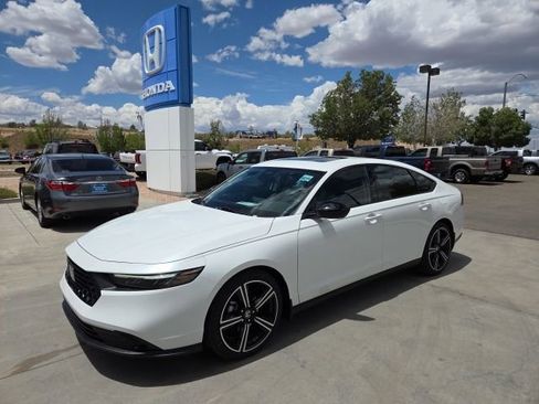 New 2026 Honda Accord SE image 1