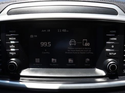 Used 2020 Kia Sorento FWD V6 image 47