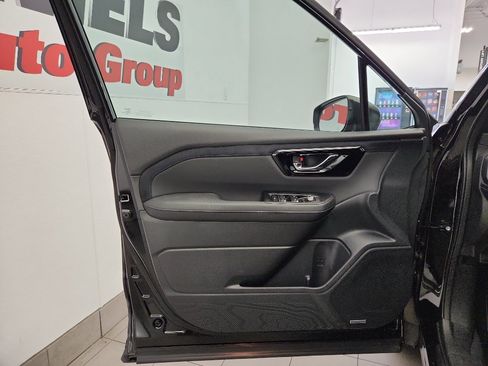 New 2026 Subaru Forester Limited AWD/4WD image 8