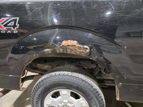 Used 2010 Ford F150 XLT image 26