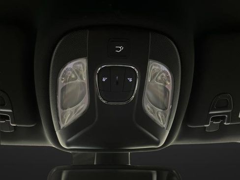 New 2026 Jeep Compass Latitude image 25