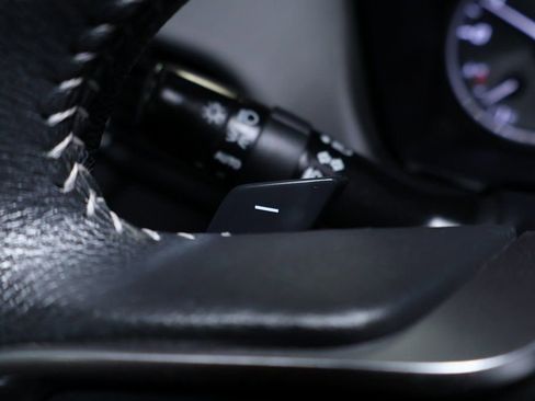 Used 2024 Subaru Outback Premium image 24