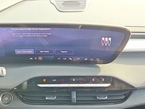 New 2026 Buick Enclave Preferred w/ Super Cruise Package image 27