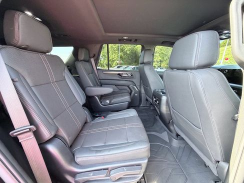 Used 2026 Chevrolet Tahoe High Country image 28