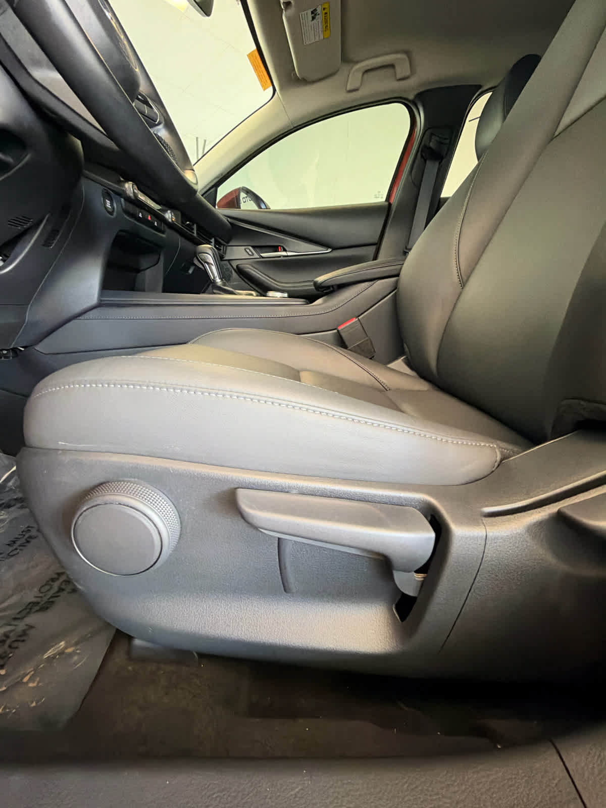 Used 2023 MAZDA CX-30 AWD 2.5 S w/ Select Package image 21