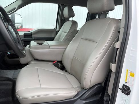 Used 2021 Ford F250 XL w/ Power Equipment Group AWD/4WD image 38