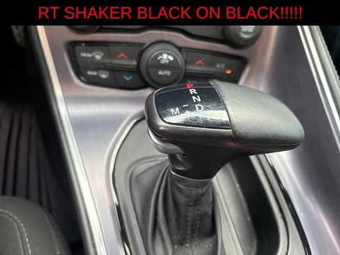 Used 2016 Dodge Challenger R/T image 17