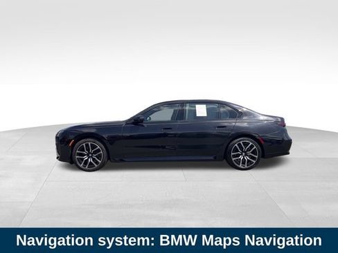 Used 2023 BMW 740i w/ Parking Assistance Package RWD image 2