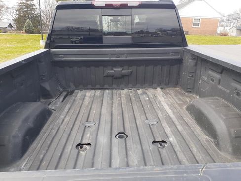 Used 2023 Chevrolet Silverado 2500 LTZ w/ LTZ Premium Package image 5