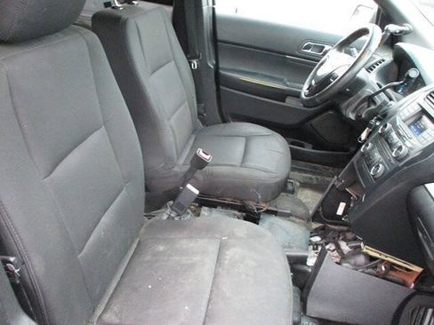 Used 2017 Ford Explorer 4WD Police Interceptor w/ Ready For The Road Package image 17