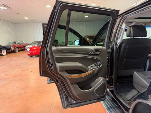 Used 2017 Chevrolet Tahoe Premier image 18