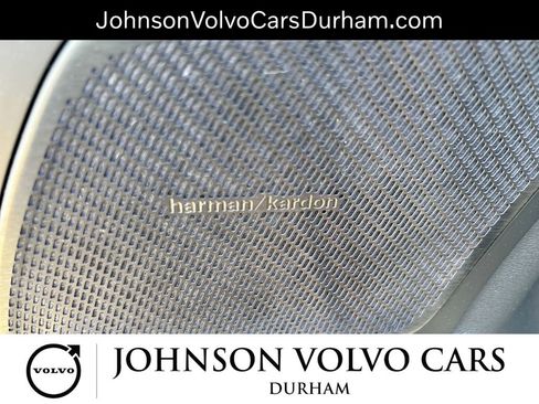 Used 2023 Volvo XC60 B5 Plus AWD/4WD image 15