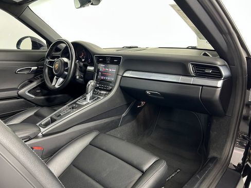 Used 2018 Porsche 911 Carrera RWD image 23