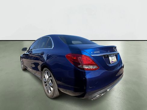 Used 2018 Mercedes-Benz C 300 C 300 image 3