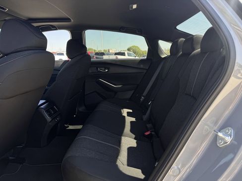 Used 2025 Honda Accord Sport image 27