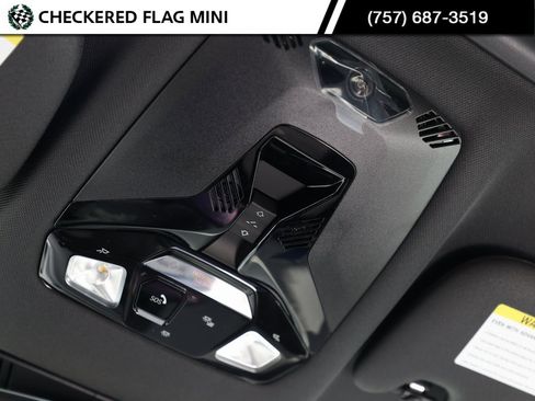 Used 2025 MINI Cooper S image 37