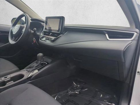 Certified 2025 Toyota Corolla LE image 25
