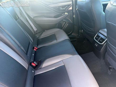 Used 2025 Subaru Outback Onyx Edition w/ Popular Package #2 image 28