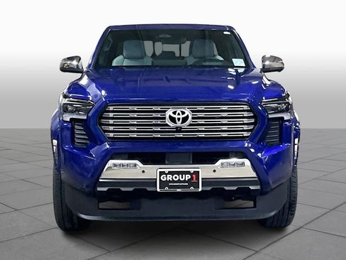 Used 2024 Toyota Tacoma Limited image 3