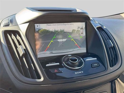 Used 2017 Ford Escape Titanium image 30