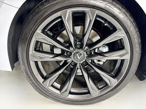 Certified 2025 Lexus IS 300 F Sport image 33