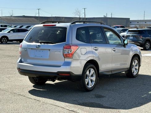 Used 2015 Subaru Forester 2.5i Premium w/ All-Weather Package image 5