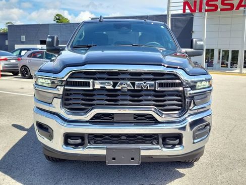 Used 2025 RAM 2500 Big Horn AWD/4WD image 6