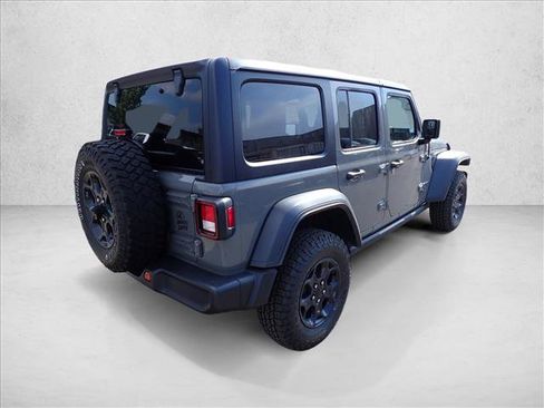Used 2023 Jeep Wrangler Unlimited w/ Cold Weather Group AWD/4WD image 3