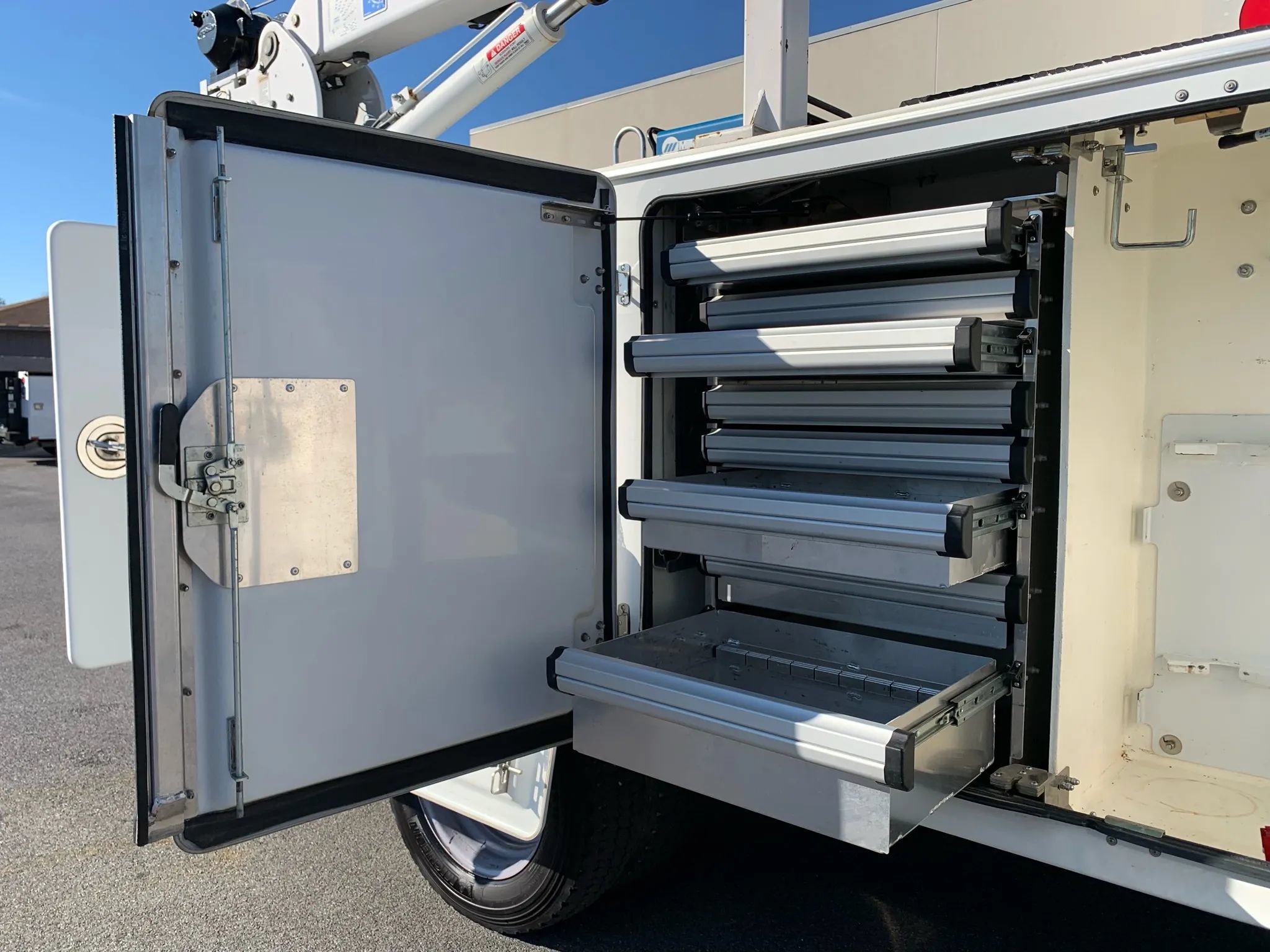 Used 2019 Ford F550 2WD SuperCab Super Duty image 44
