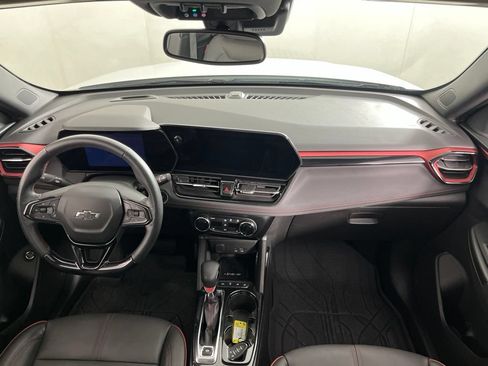 Certified 2024 Chevrolet TrailBlazer RS w/ Convenience Package FWD image 15