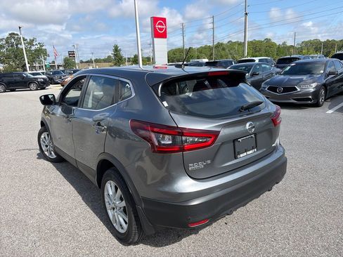 Certified 2022 Nissan Rogue Sport S FWD image 5